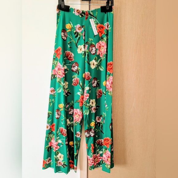 Alice + Olivia Floral Green Wide-Leg Pants - Picture 8 of 9